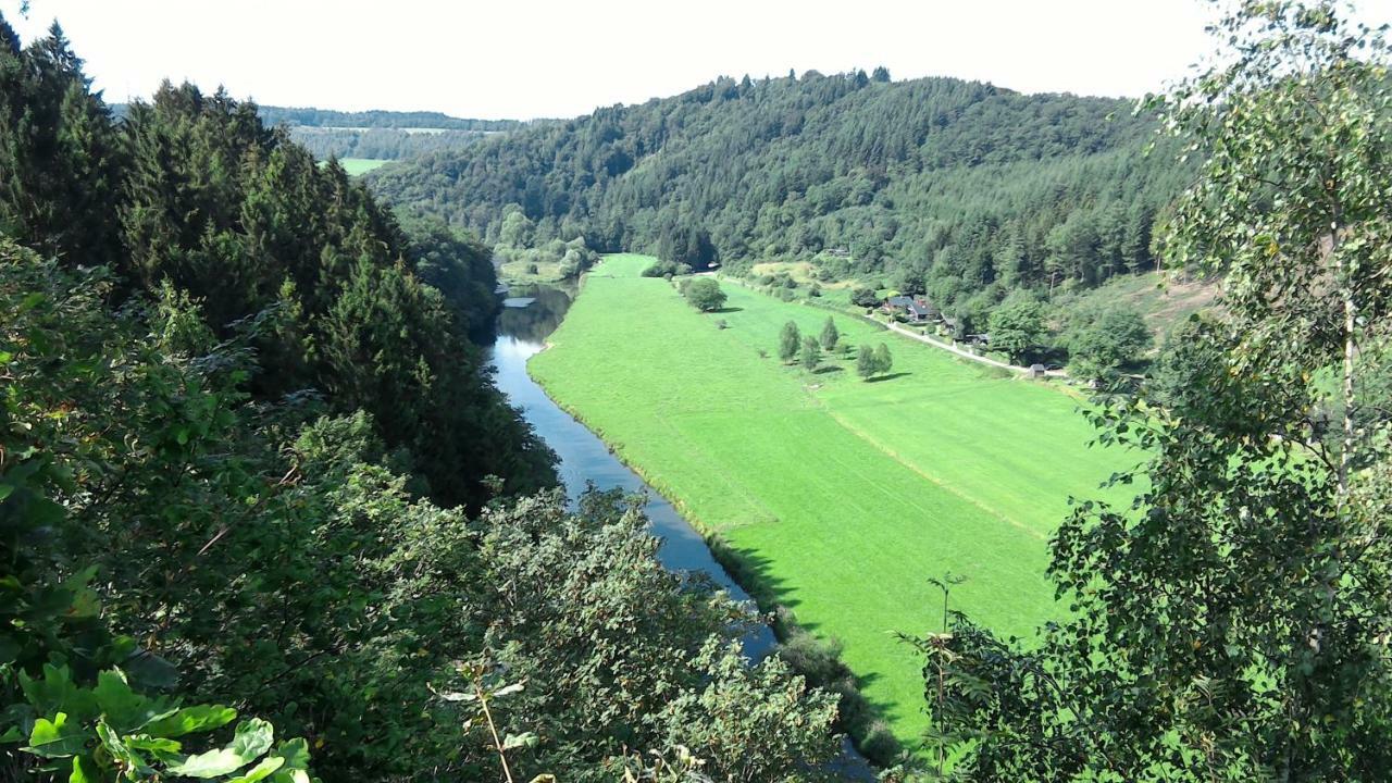 Gite Le Courtil Bouillon Eksteriør billede